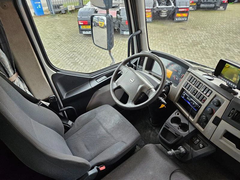 Box truck Volvo FL 260 Euro 5 Tail lift Apk 5-2026: picture 14