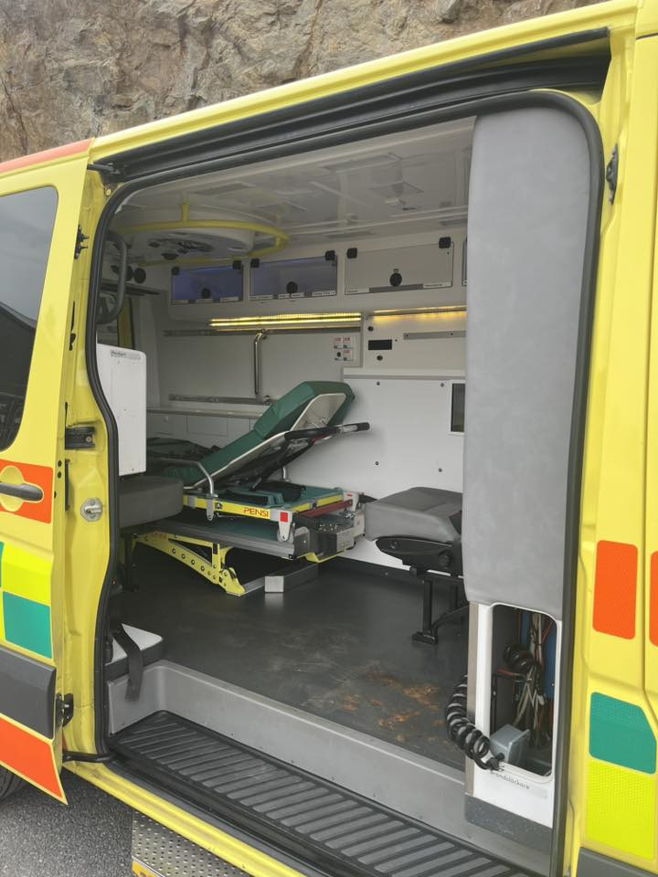 Leasing of MERCEDES-BENZ Sprinter 319 - AMBULANCE - RESERVERAD !! MERCEDES-BENZ Sprinter 319 - AMBULANCE - RESERVERAD !!: picture 11