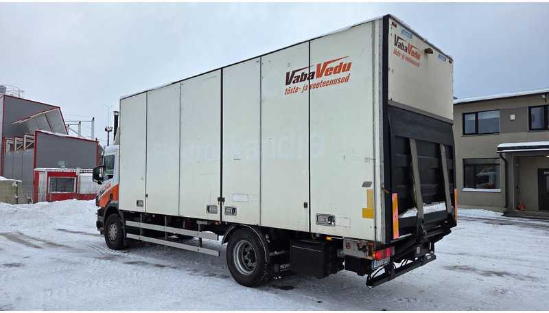 Scania P94 4X2 230 - Box truck: picture 4 Scania P94 4X2 230 - Box truck: picture 4
