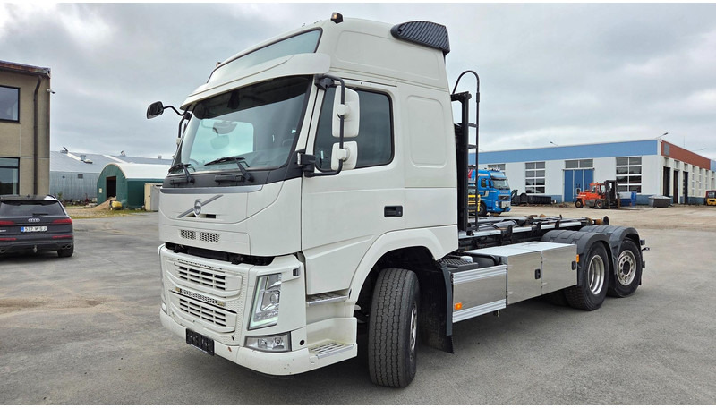 Volvo FM460 6X2*4 - Hook lift truck: picture 1 Volvo FM460 6X2*4 - Hook lift truck: picture 1