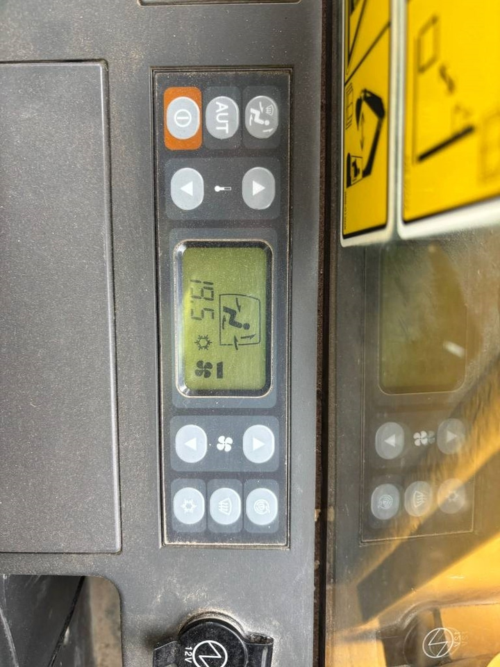 Crawler excavator CAT 336F L XE (New Undercarriage): picture 16