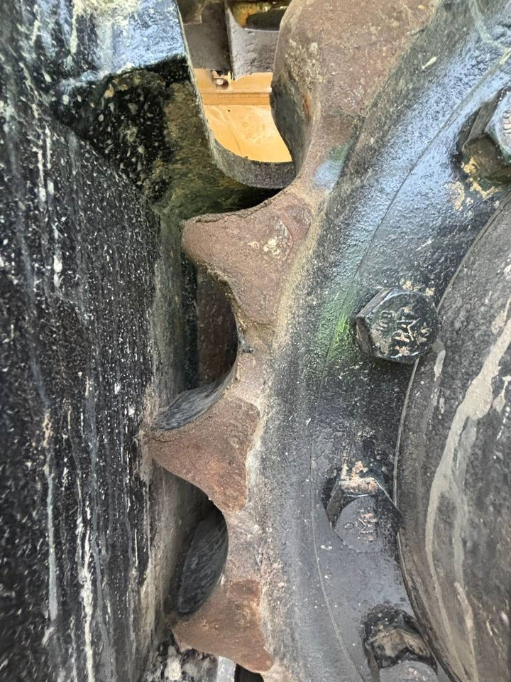 Crawler excavator CAT 336F L XE (New Undercarriage): picture 39