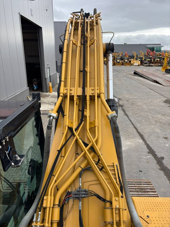 Crawler excavator CAT 336F L XE (New Undercarriage): picture 32