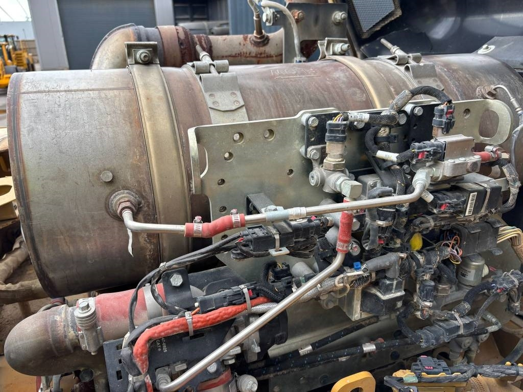 Crawler excavator CAT 336F L XE (New Undercarriage): picture 25