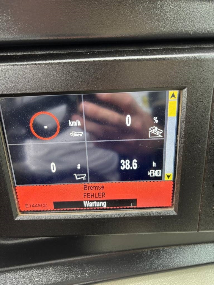 Articulated dumper CAT 745 C: picture 12 Articulated dumper CAT 745 C: picture 12