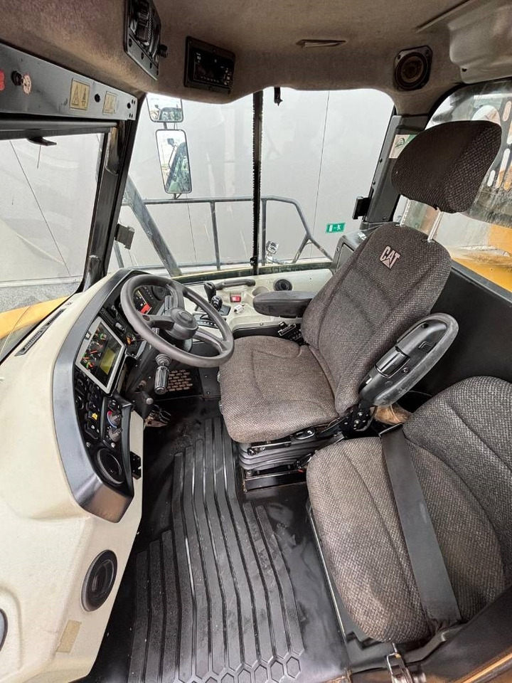 Articulated dumper CAT 745 C: picture 11 Articulated dumper CAT 745 C: picture 11