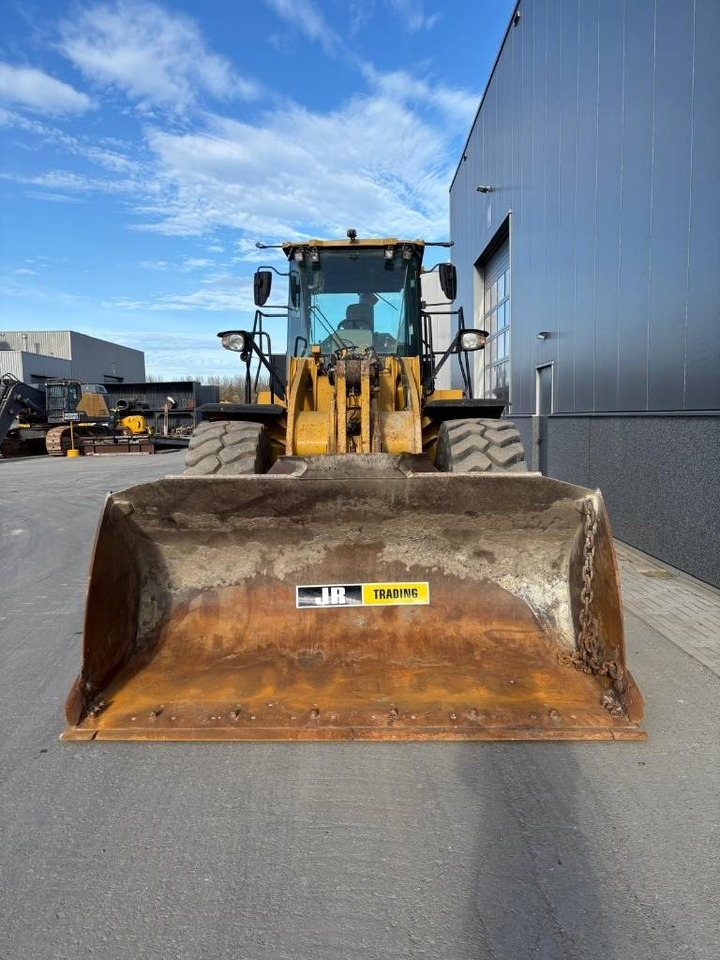 Wheel loader CAT 950 GC: picture 8