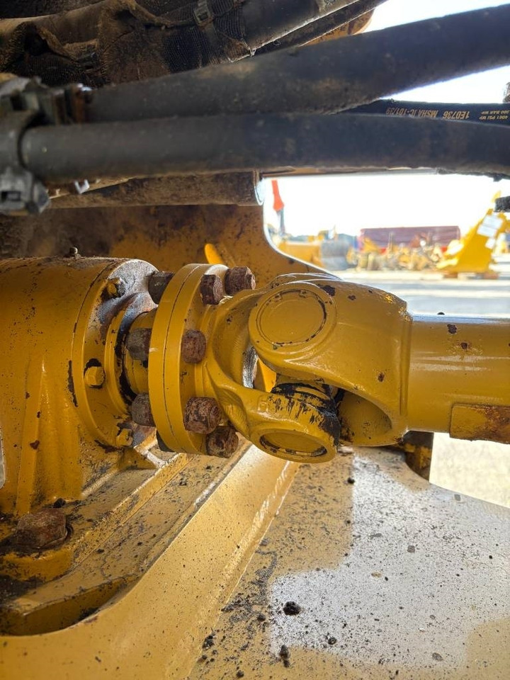 Wheel loader CAT 950 GC: picture 20