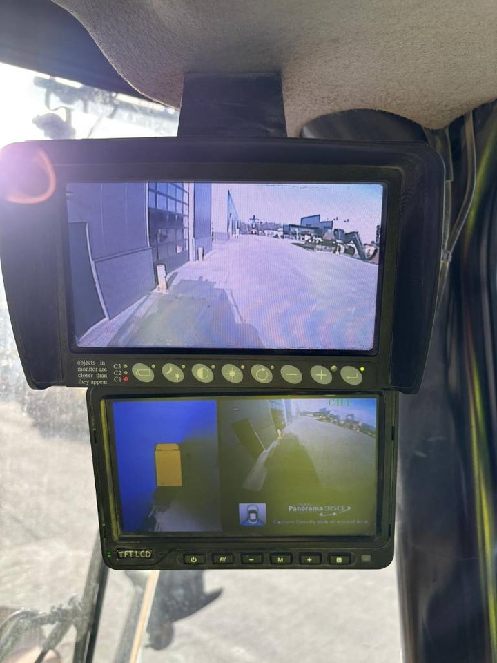 Wheel loader CAT 950 GC: picture 12