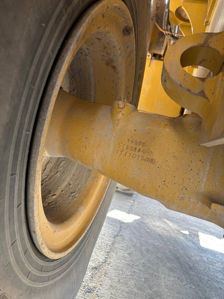 Wheel loader CAT 950 GC: picture 23