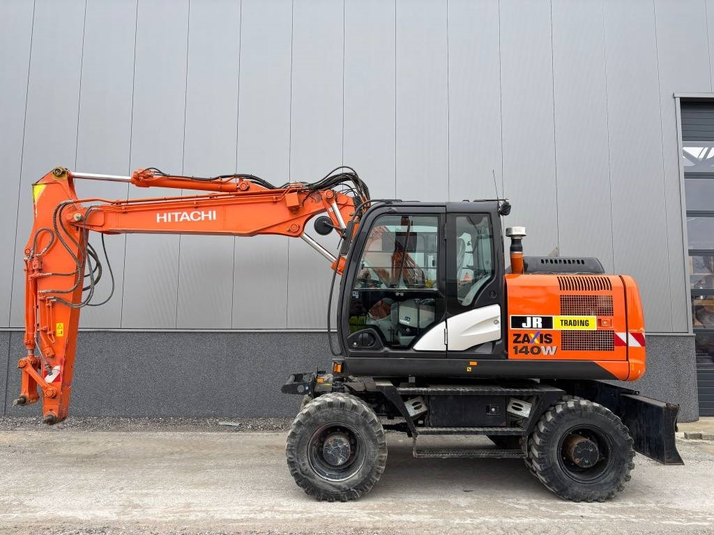 Hitachi ZX 140 W-5B - Wheel excavator: picture 1 Hitachi ZX 140 W-5B - Wheel excavator: picture 1