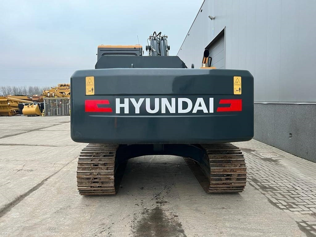 Hyundai R 210 (New / Non CE Certified)  - Crawler excavator: picture 4 Hyundai R 210 (New / Non CE Certified)  - Crawler excavator: picture 4