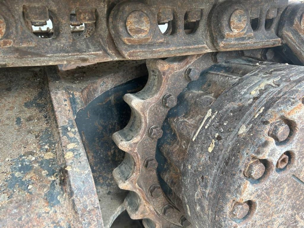 Crawler excavator Komatsu PC 290 LC-10: picture 33