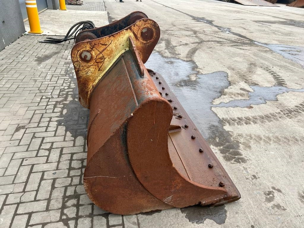 Volvo EC 480 E L coupler + bucket  - Bucket for Construction machinery: picture 5 Volvo EC 480 E L coupler + bucket  - Bucket for Construction machinery: picture 5