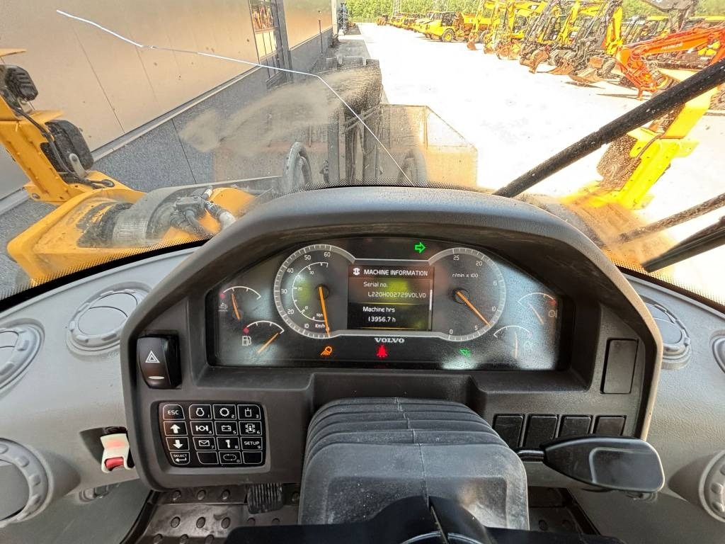 Wheel loader Volvo L 220 H (CDC+ Co pilot): picture 9