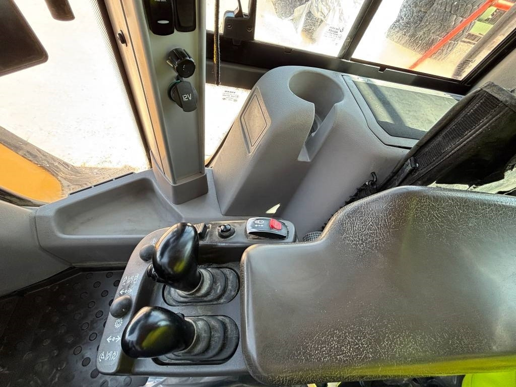 Wheel loader Volvo L 220 H (CDC+ Co pilot): picture 11