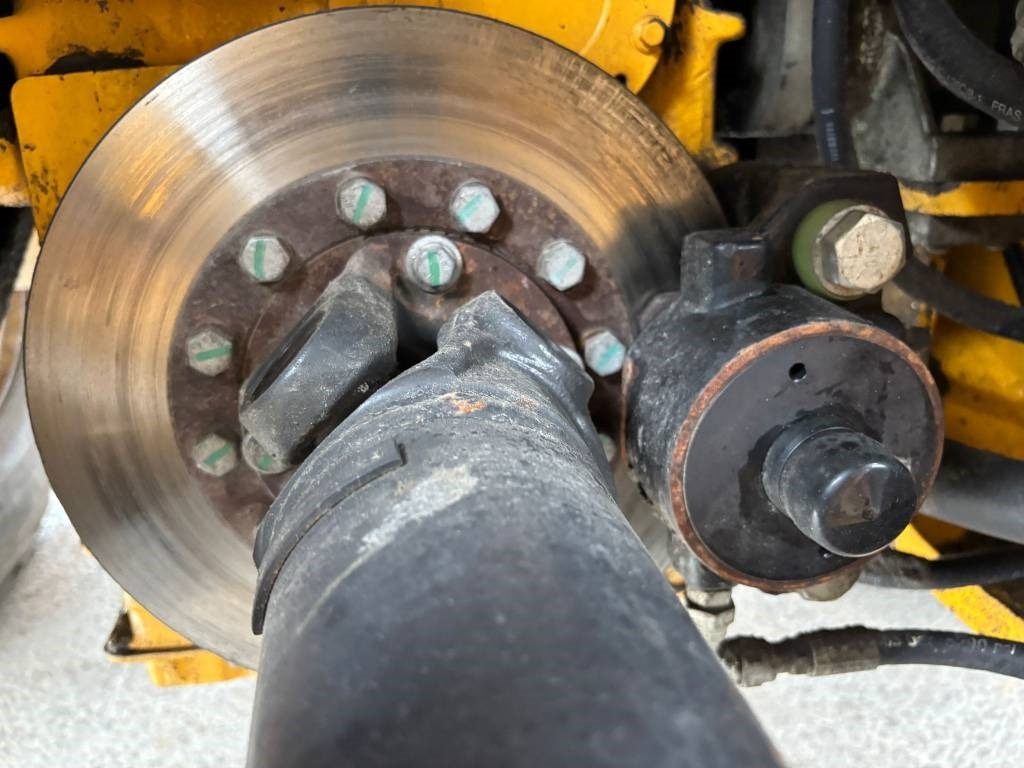 Wheel loader Volvo L 90 H (High tip + New tires): picture 19 Wheel loader Volvo L 90 H (High tip + New tires): picture 19