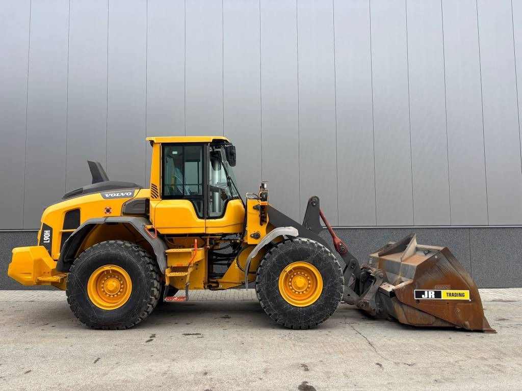 Wheel loader Volvo L 90 H (High tip + New tires): picture 6 Wheel loader Volvo L 90 H (High tip + New tires): picture 6