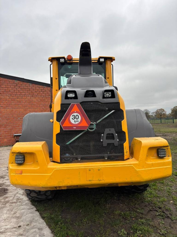 Volvo L 90 H (On Transport) - Wheel loader: picture 4 Volvo L 90 H (On Transport) - Wheel loader: picture 4