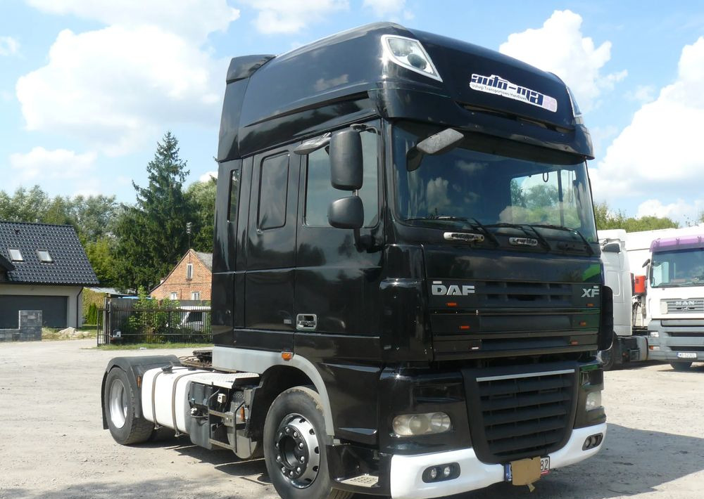 DAF XF105 460 - Tractor unit: picture 2 DAF XF105 460 - Tractor unit: picture 2