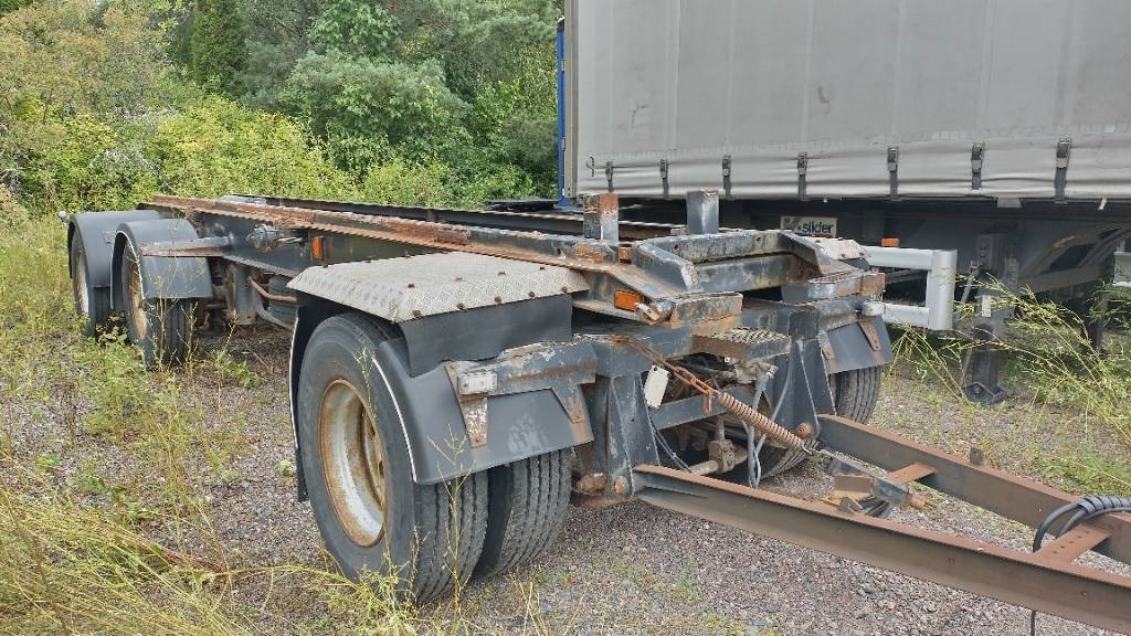 Joka 1 lavan vaihtolava kärry - Roll-off/ Skip trailer: picture 1 Joka 1 lavan vaihtolava kärry - Roll-off/ Skip trailer: picture 1