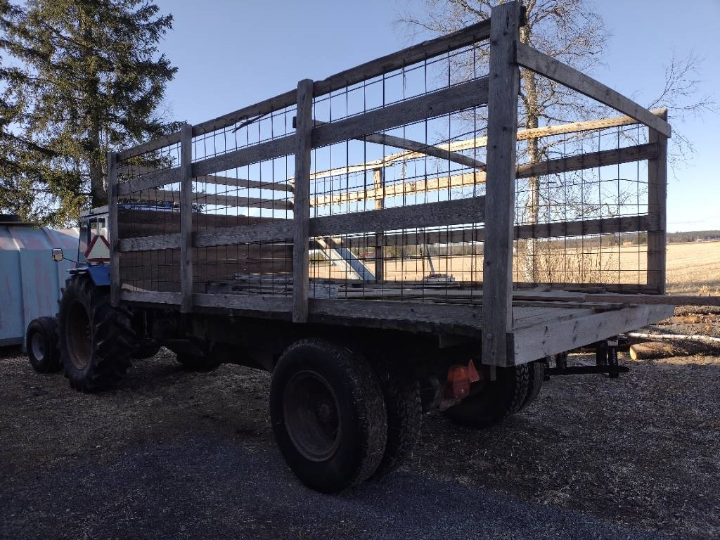 Klapikärry Kippivaunu - Farm tipping trailer/ Dumper: picture 1 Klapikärry Kippivaunu - Farm tipping trailer/ Dumper: picture 1