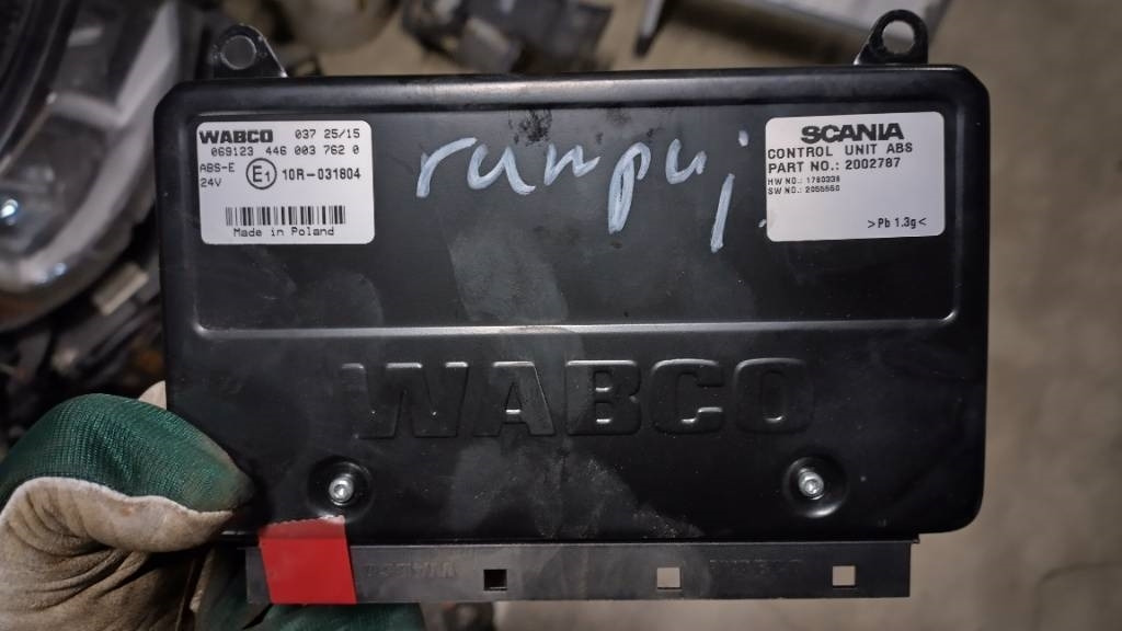 Scania ABS control unit - Electrical system for Truck: picture 1 Scania ABS control unit - Electrical system for Truck: picture 1