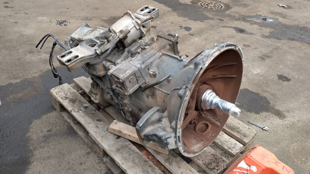 Scania GR875 vaihteisto - Gearbox for Truck: picture 4 Scania GR875 vaihteisto - Gearbox for Truck: picture 4