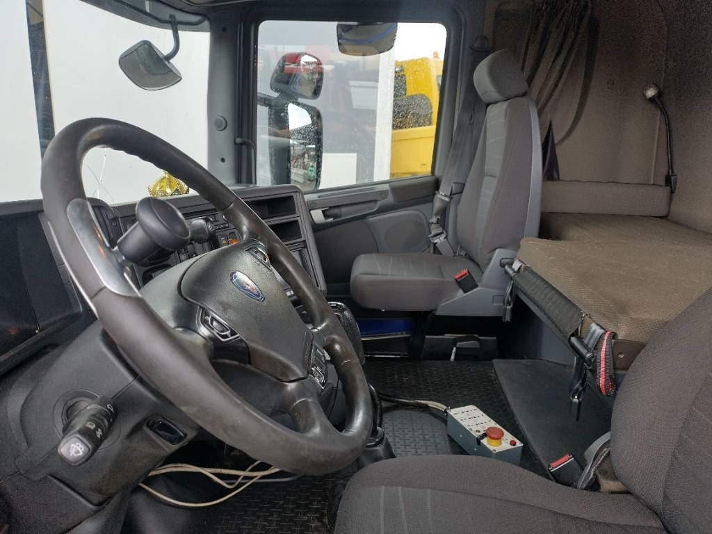 Scania R500 6x2 Tam koukkulaite, rautajouset,manuaali - Hook lift truck: picture 4 Scania R500 6x2 Tam koukkulaite, rautajouset,manuaali - Hook lift truck: picture 4