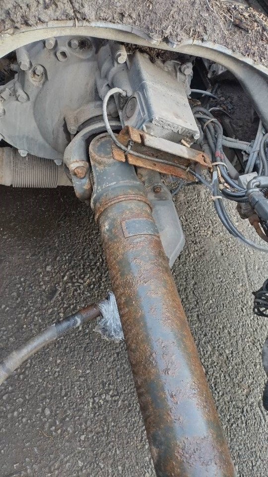 Scania R580 8x2 täysilma alusta,8m runko - Cab chassis truck: picture 5 Scania R580 8x2 täysilma alusta,8m runko - Cab chassis truck: picture 5