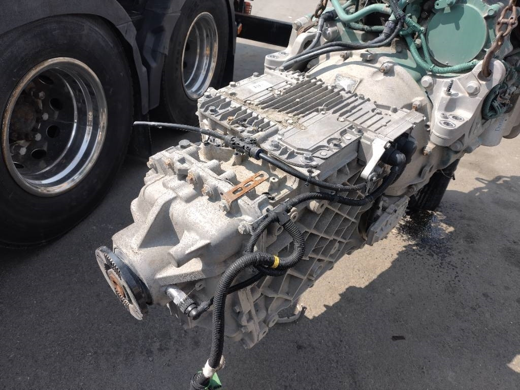 Volvo AT2612D - Gearbox for Truck: picture 1 Volvo AT2612D - Gearbox for Truck: picture 1