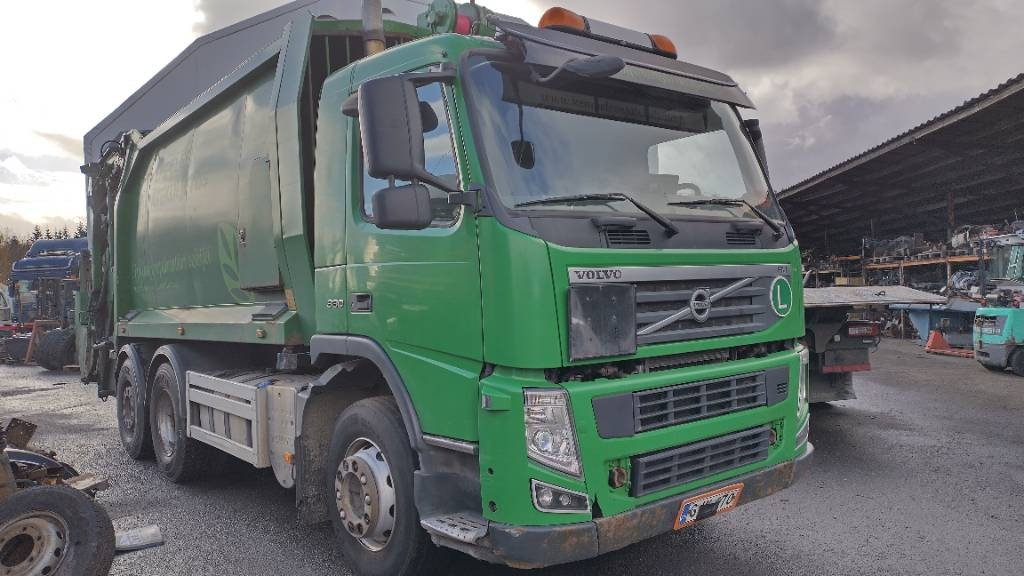 Volvo FM330 6x2 Norba pakkaaja,molokki nostin, manuaali - Garbage truck: picture 1 Volvo FM330 6x2 Norba pakkaaja,molokki nostin, manuaali - Garbage truck: picture 1