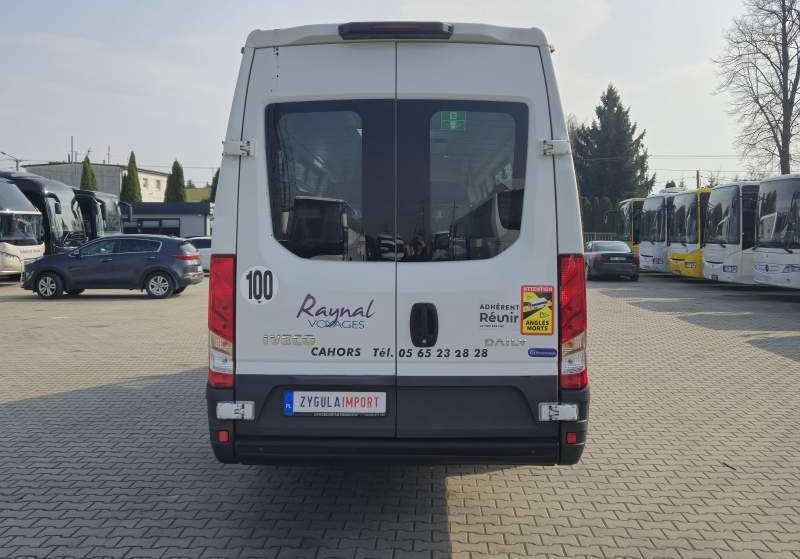 Iveco A60C15 / SPROWADZONE / EURO 6 / 39 000 KM - Minibus, Passenger van: picture 5 Iveco A60C15 / SPROWADZONE / EURO 6 / 39 000 KM - Minibus, Passenger van: picture 5