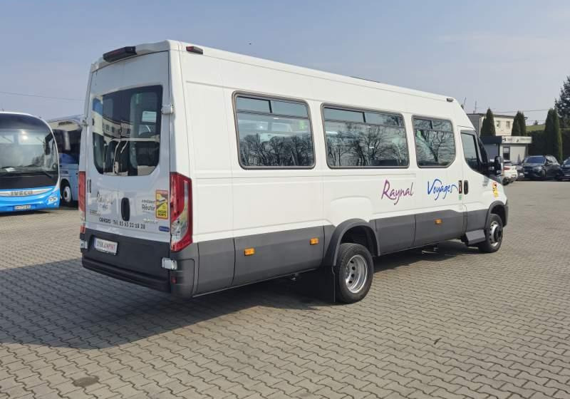 Iveco A60C15 / SPROWADZONE / EURO 6 / 39 000 KM - Minibus, Passenger van: picture 3 Iveco A60C15 / SPROWADZONE / EURO 6 / 39 000 KM - Minibus, Passenger van: picture 3