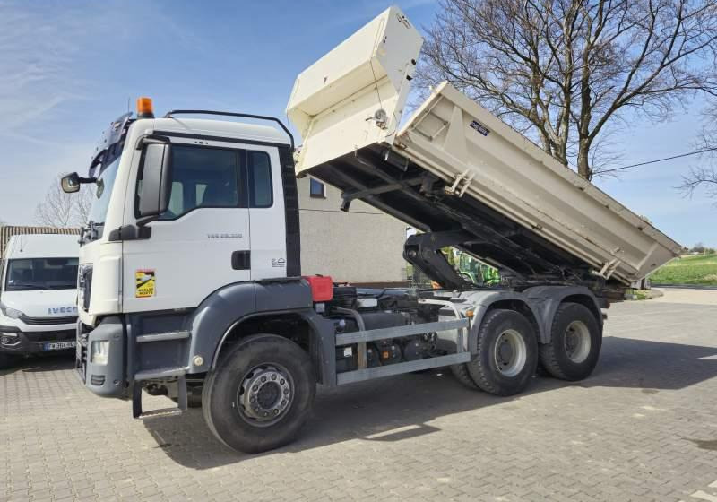 MAN TGS 26.360 / 2 STRONNA WYWROTKA/ EURO 6 - Tipper: picture 4 MAN TGS 26.360 / 2 STRONNA WYWROTKA/ EURO 6 - Tipper: picture 4