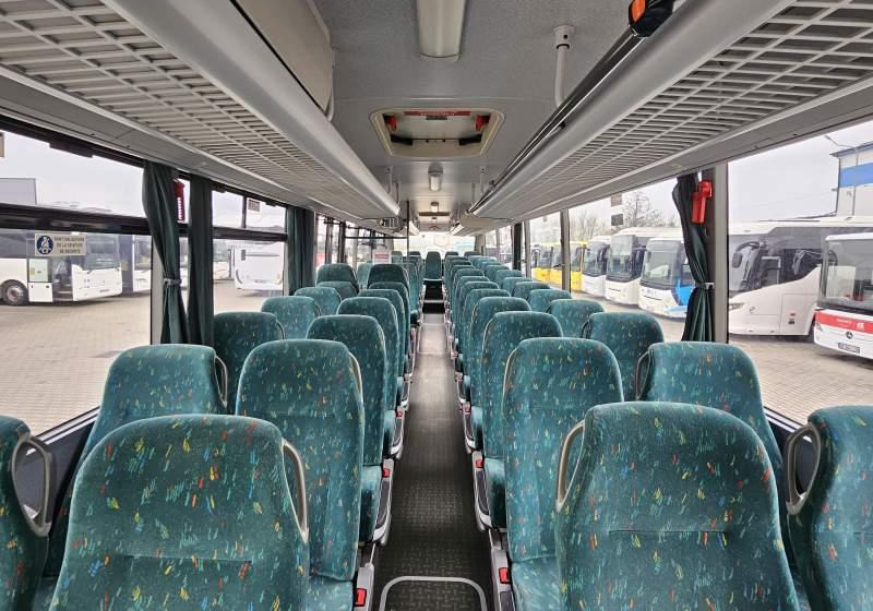 Suburban bus Mercedes-Benz INTOURO M/L / SPROWADZONY / EEV / AUTOMAT: picture 36 Suburban bus Mercedes-Benz INTOURO M/L / SPROWADZONY / EEV / AUTOMAT: picture 36