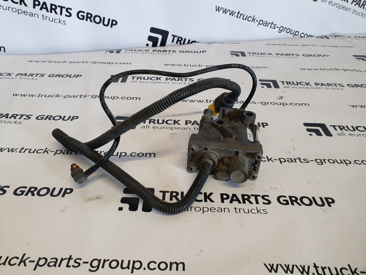 MAN MAN TGX / TGS EURO6 pressure pneumatic valve by NORGREN 4088530, 0105755, 51259020125, 51521600002, 81156106011, 81156106010, 51156100001, 81156106009, 81156106008 - Spare parts for Truck: picture 3 MAN MAN TGX / TGS EURO6 pressure pneumatic valve by NORGREN 4088530, 0105755, 51259020125, 51521600002, 81156106011, 81156106010, 51156100001, 81156106009, 81156106008 - Spare parts for Truck: picture 3