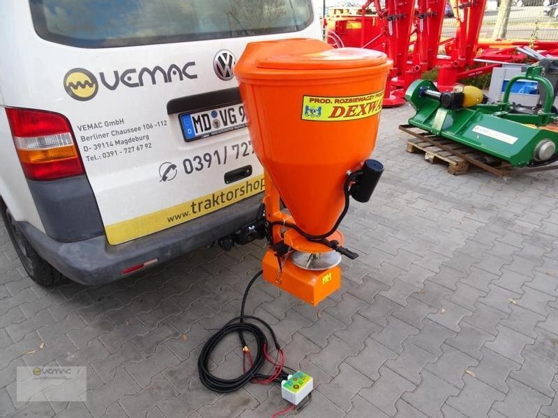 Dexwal Salt Drog 100 Liter Streuer ATV Radlader PKW Elektro NEU - Sand/ Salt spreader: picture 1 Dexwal Salt Drog 100 Liter Streuer ATV Radlader PKW Elektro NEU - Sand/ Salt spreader: picture 1