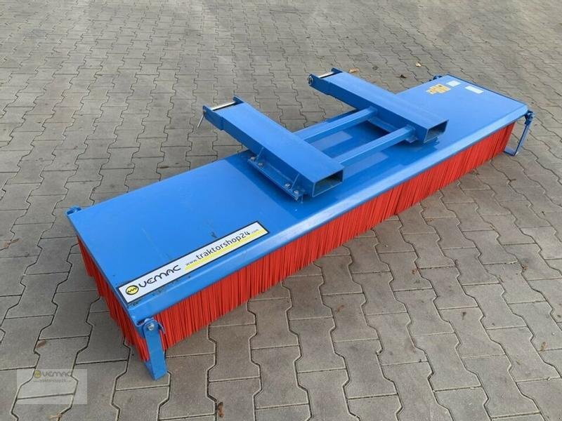 Vemac Kehrbesen 150 220 250 Kehrbürste Kehrmaschine Bürste Traktor NEU - Broom: picture 1 Vemac Kehrbesen 150 220 250 Kehrbürste Kehrmaschine Bürste Traktor NEU - Broom: picture 1