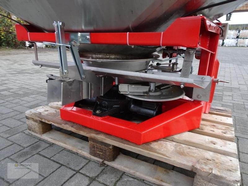 New Fertilizer spreader Vemac Zweischeibenstreuer 2000KG Streuer Winterdienst Traktor NEU: picture 21