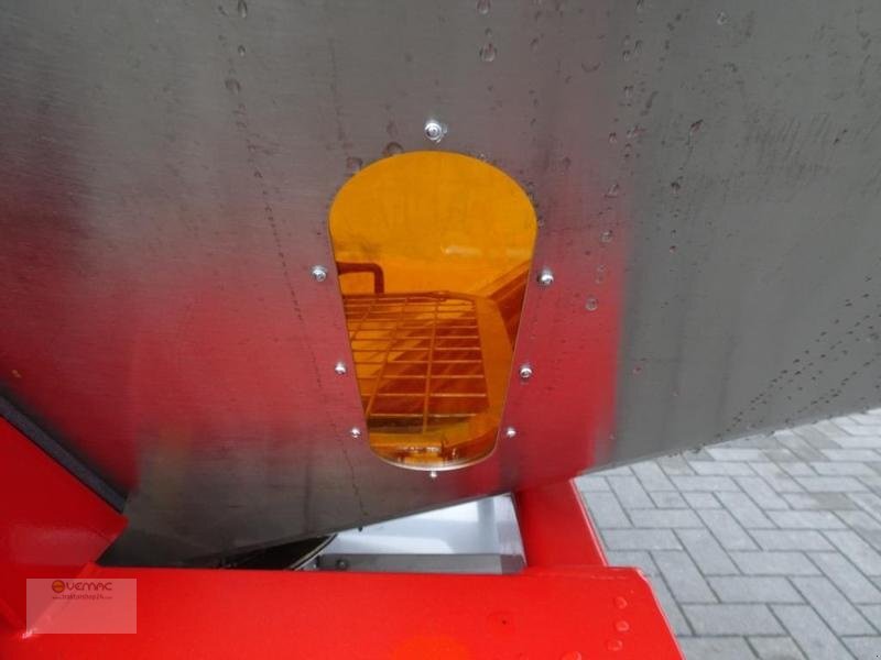 New Fertilizer spreader Vemac Zweischeibenstreuer 2000KG Streuer Winterdienst Traktor NEU: picture 7