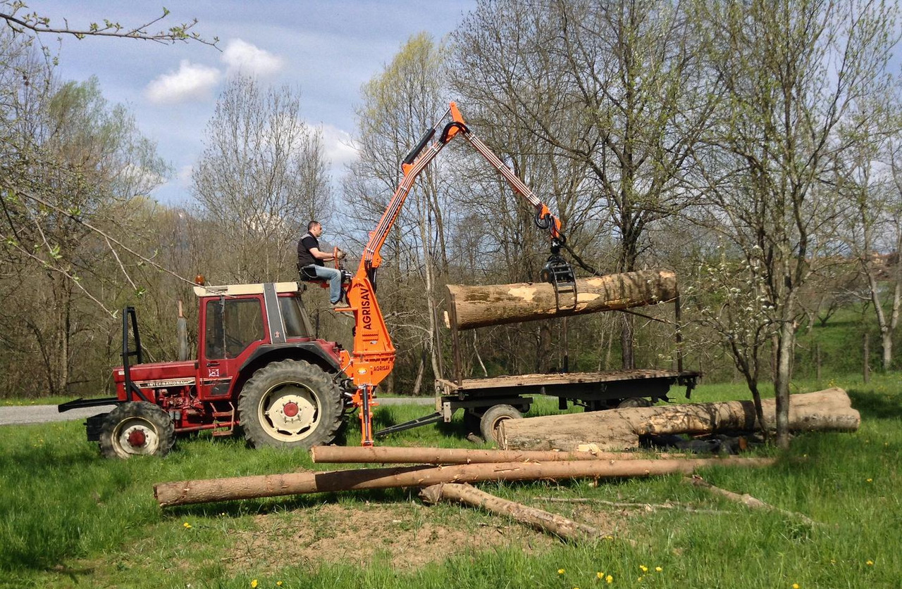 Caricatore forestale pas800 - Loader crane for Forestry equipment: picture 2 Caricatore forestale pas800 - Loader crane for Forestry equipment: picture 2