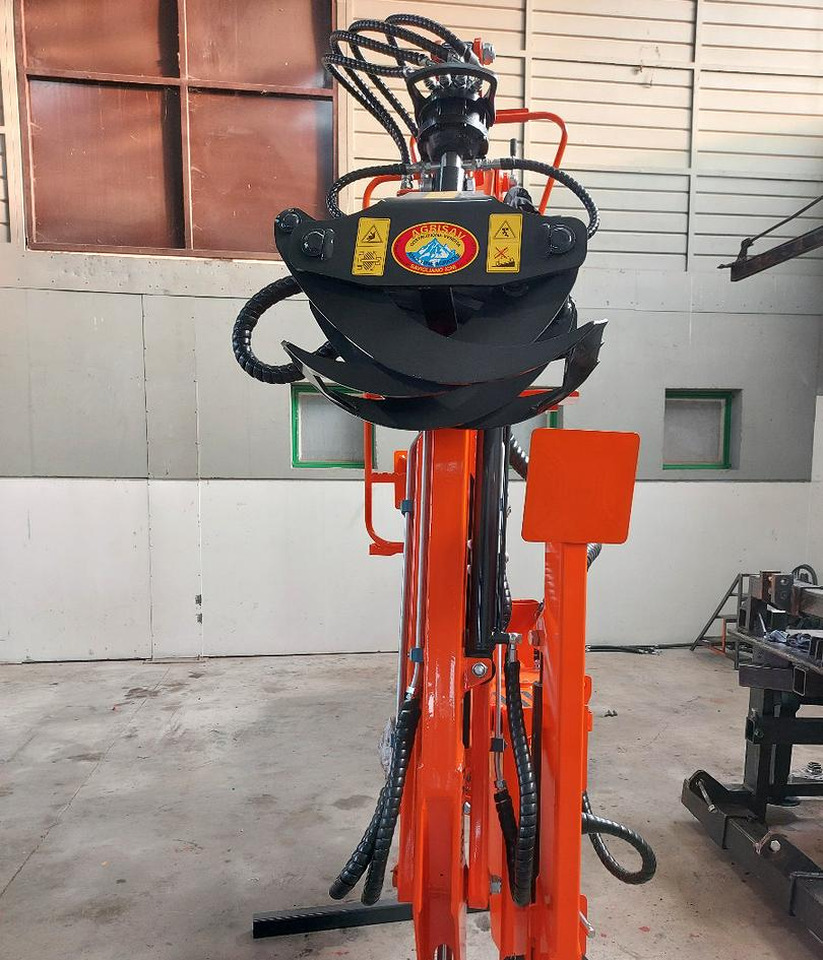 Gru - Caricatore forestale PAS450 - Loader crane for Forestry equipment: picture 1 Gru - Caricatore forestale PAS450 - Loader crane for Forestry equipment: picture 1