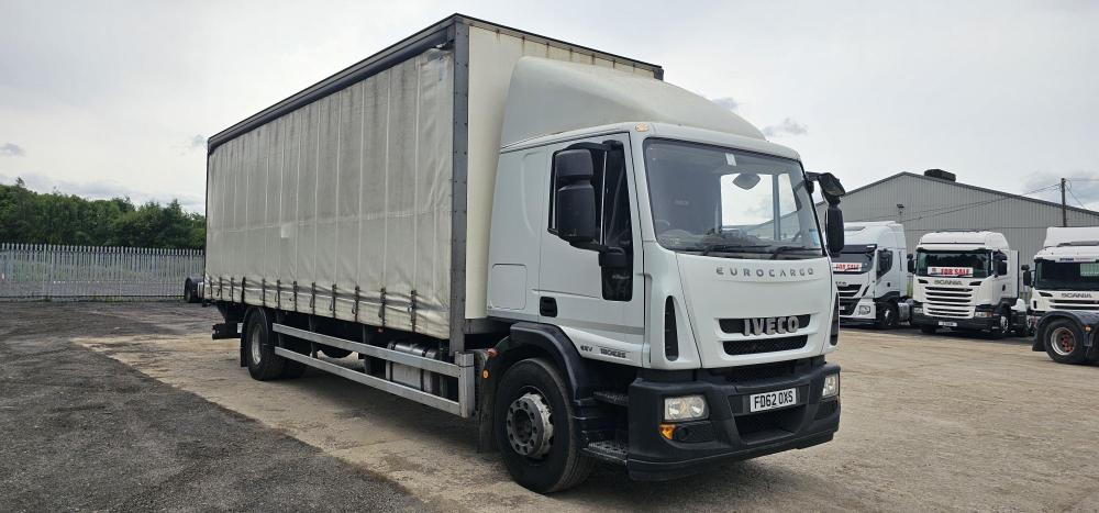 Iveco 18 ton curtain tail lift - Curtainsider truck: picture 1 Iveco 18 ton curtain tail lift - Curtainsider truck: picture 1