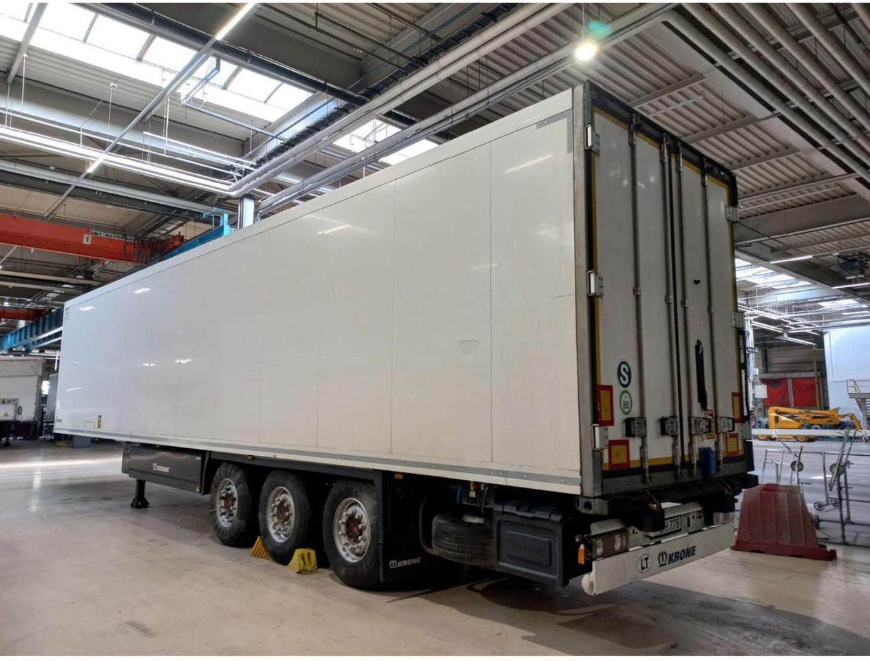 2018 Krone Double Deck Cool Liner FP 45 ThermoKing SLXi 300 - Refrigerator semi-trailer: picture 5 2018 Krone Double Deck Cool Liner FP 45 ThermoKing SLXi 300 - Refrigerator semi-trailer: picture 5