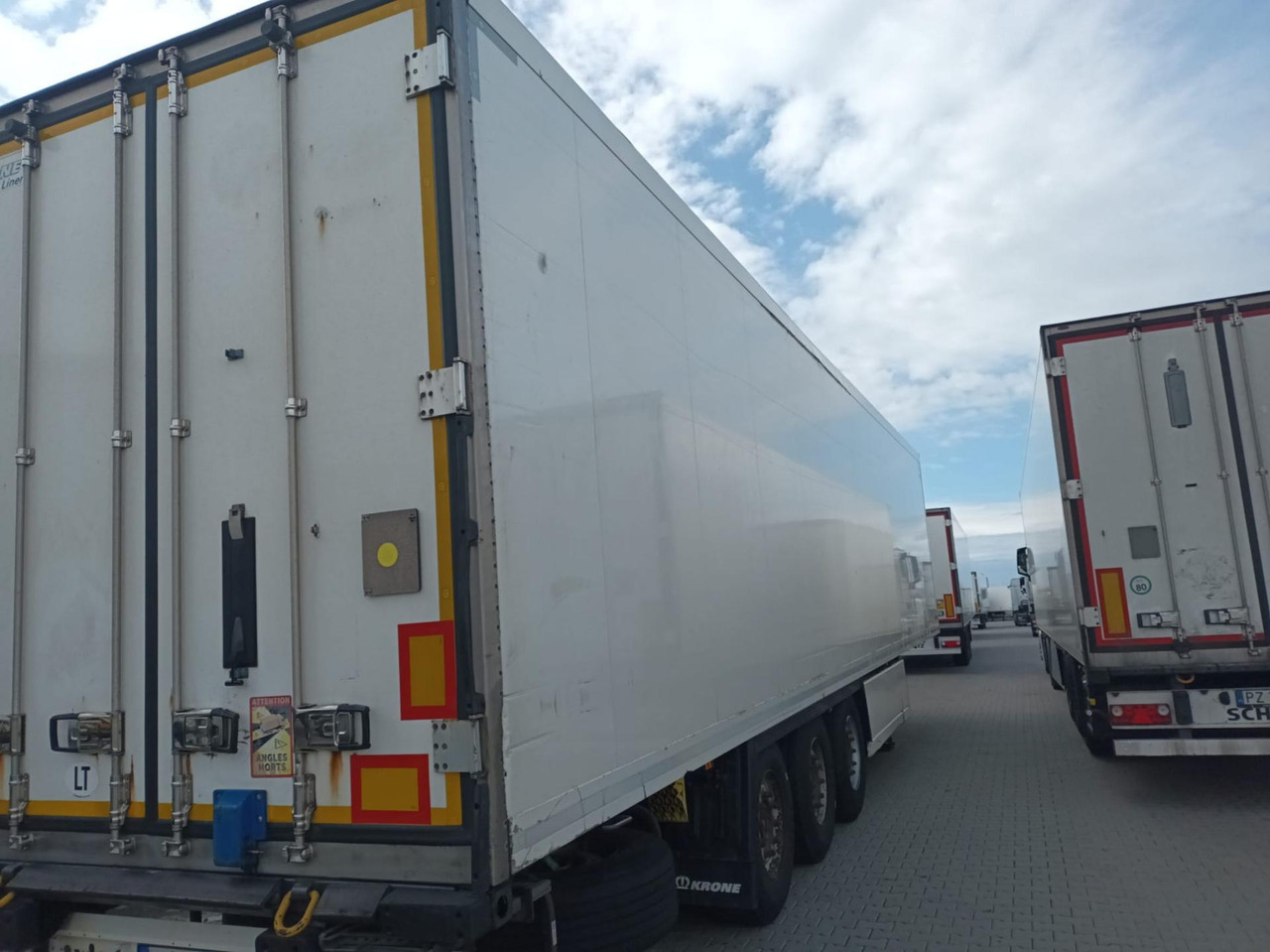 2018 Krone SDR Cool Liner FP 60 ThermoKing SLXi 300 - Refrigerator semi-trailer: picture 3 2018 Krone SDR Cool Liner FP 60 ThermoKing SLXi 300 - Refrigerator semi-trailer: picture 3