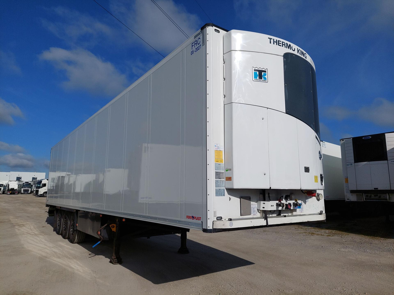 2018 Schmitz Cargobull Double Deck FP 60 ThermoKing SLXi 300 Lifting Axle - Refrigerator semi-trailer: picture 1 2018 Schmitz Cargobull Double Deck FP 60 ThermoKing SLXi 300 Lifting Axle - Refrigerator semi-trailer: picture 1