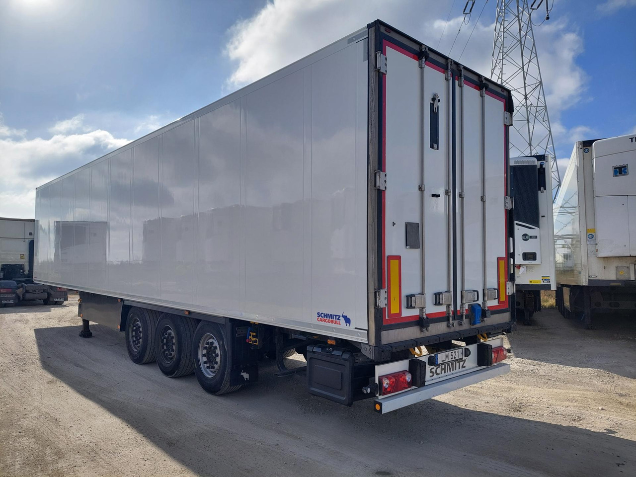 2018 Schmitz Cargobull Double Deck FP 60 ThermoKing SLXi 300 Lifting Axle - Refrigerator semi-trailer: picture 3 2018 Schmitz Cargobull Double Deck FP 60 ThermoKing SLXi 300 Lifting Axle - Refrigerator semi-trailer: picture 3