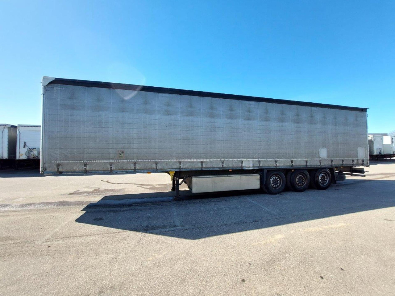2019 Schmitz Cargobull SCS24/L Lifting Axle - Curtainsider semi-trailer: picture 2 2019 Schmitz Cargobull SCS24/L Lifting Axle - Curtainsider semi-trailer: picture 2
