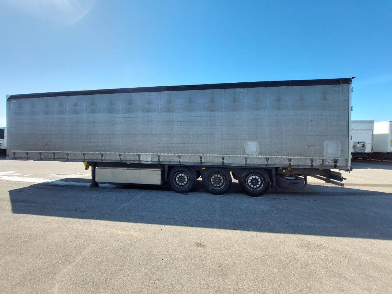 2019 Schmitz Cargobull SCS24/L Lifting Axle - Curtainsider semi-trailer: picture 3 2019 Schmitz Cargobull SCS24/L Lifting Axle - Curtainsider semi-trailer: picture 3